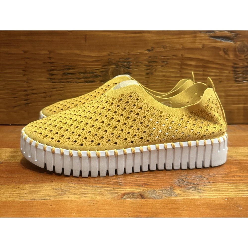 Lise Jacobsen Womens Shoes 10 EU 41 Yellow Golden Rod Perforated Slip-On Flats